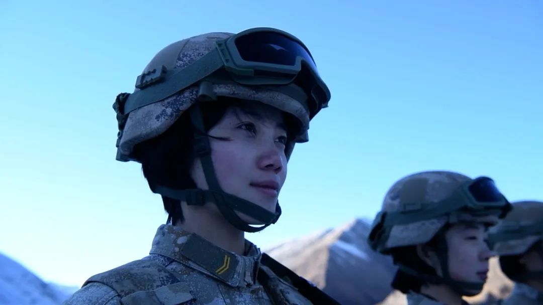 中国女兵,究竟有多帅?,中国女兵的英姿飒爽,究竟有多帅气?