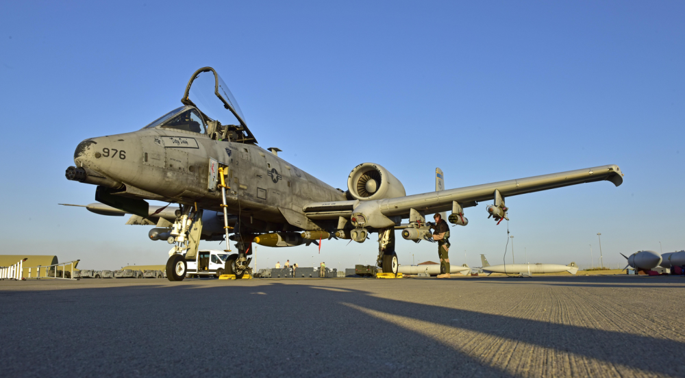 揭秘A-10攻击机的单机价格及其背后的价值,揭秘A-10攻击机单机价格与其背后的价值考量
