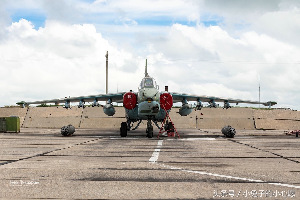 A-10攻击机双座战斗能力的卓越体现，A-10攻击机双座战斗能力的实战展现