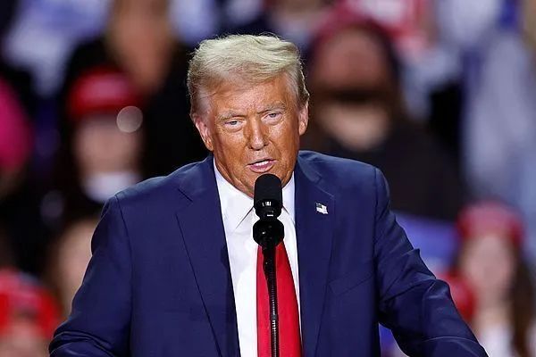 特朗普突然宣布重磅决定，重塑美国未来战略，特朗普宣布重大决策，重塑美国未来战略蓝图
