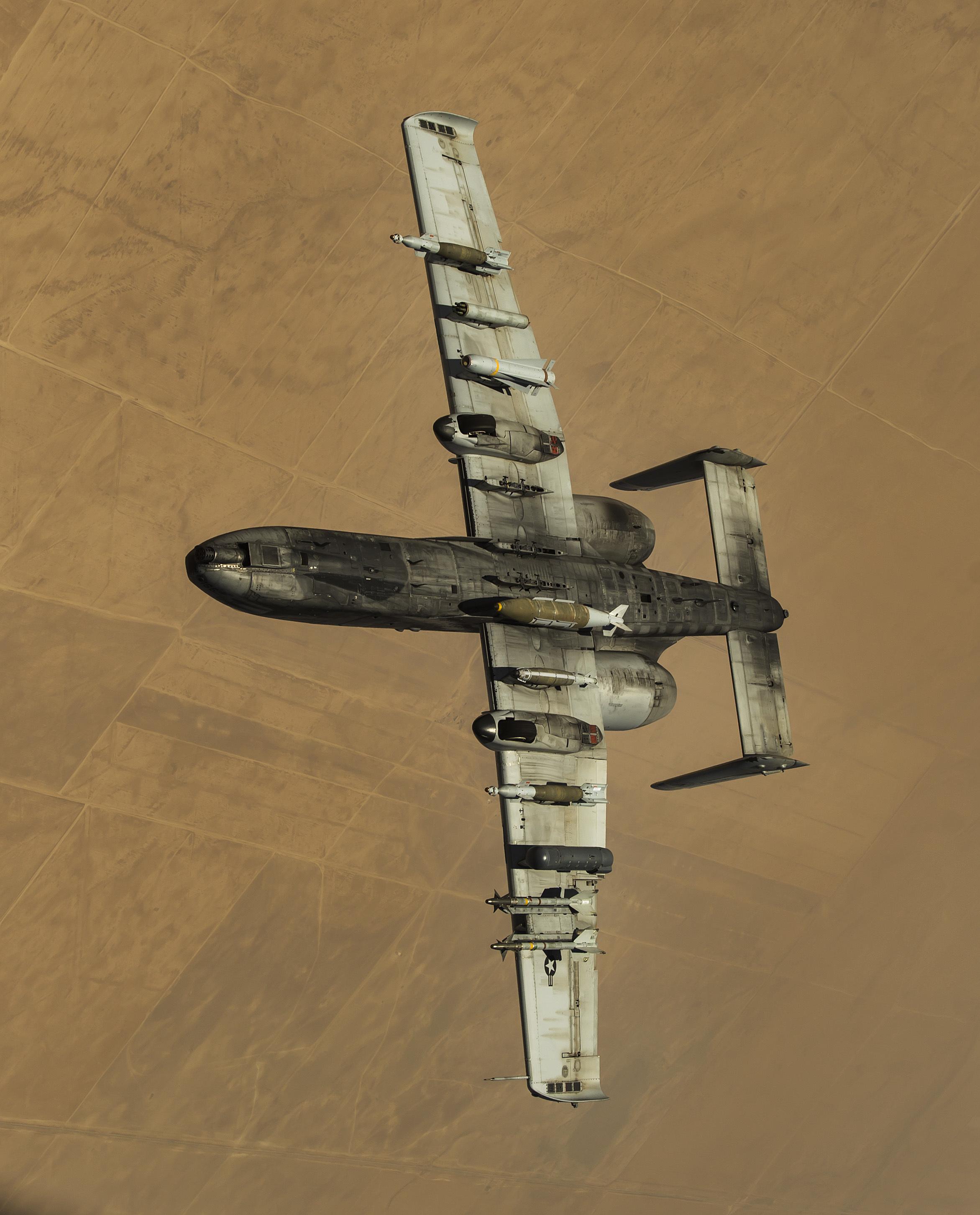 A-10攻击机的独特体验与深度使用感受,A-10攻击机的独特体验与实战应用感悟