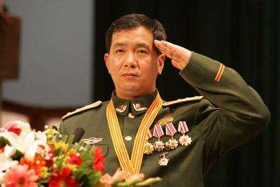 丁晓兵，军人世家的荣耀背景，丁晓兵，军人世家的荣耀传承