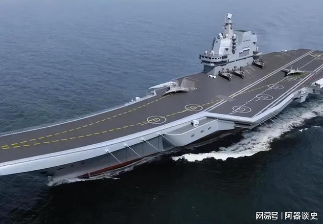 福建舰排水量揭秘，究竟多少吨？，福建舰排水量揭秘，究竟多少吨级？