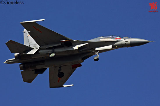 歼-16与F-15，空中巨人的实力对比，歼-16与F-15，空中巨人实力比拼