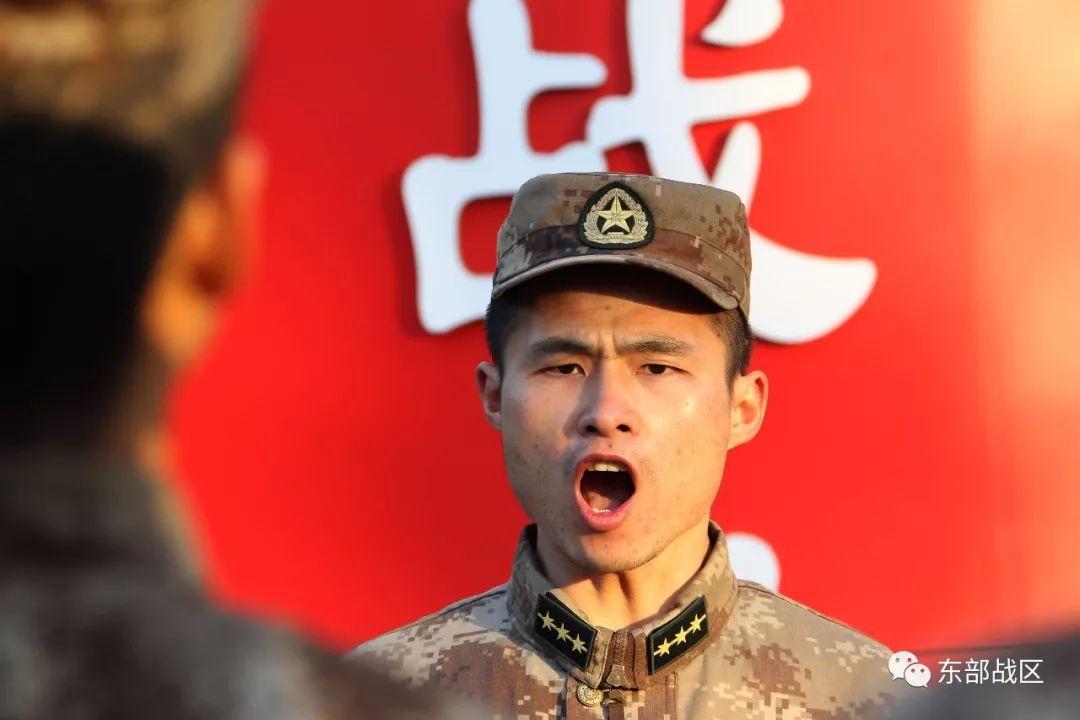 香港回归阅兵仪式，回顾与展望（1997年香港回归阅兵完整），香港回归阅兵仪式回顾与展望，1997年的壮丽瞬间