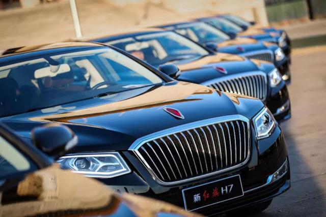 红旗12万,时代的标志与民族的情感寄托,红旗12万,时代标志与民族情感寄托的交融