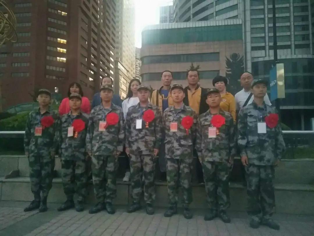 高校新生入伍新政策，机遇与挑战并存，高校新生入伍新政策，机遇与挑战的并存