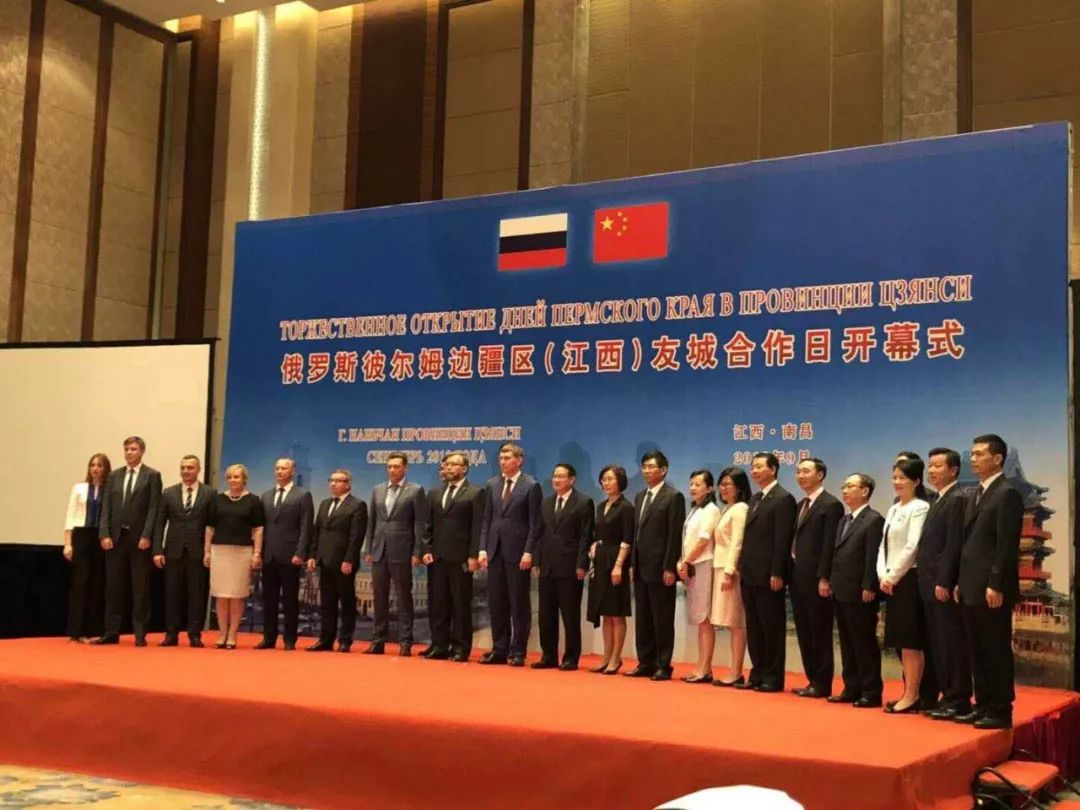 中俄合作喜讯,共创繁荣与共赢的新时代,中俄合作喜讯,携手共创繁荣共赢新时代