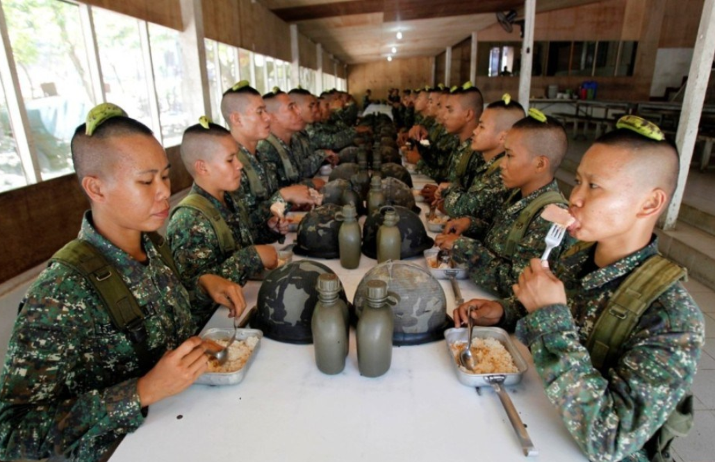 高清女兵壁纸竖屏的魅力与影响，高清女兵壁纸竖屏的魅力及影响力探讨
