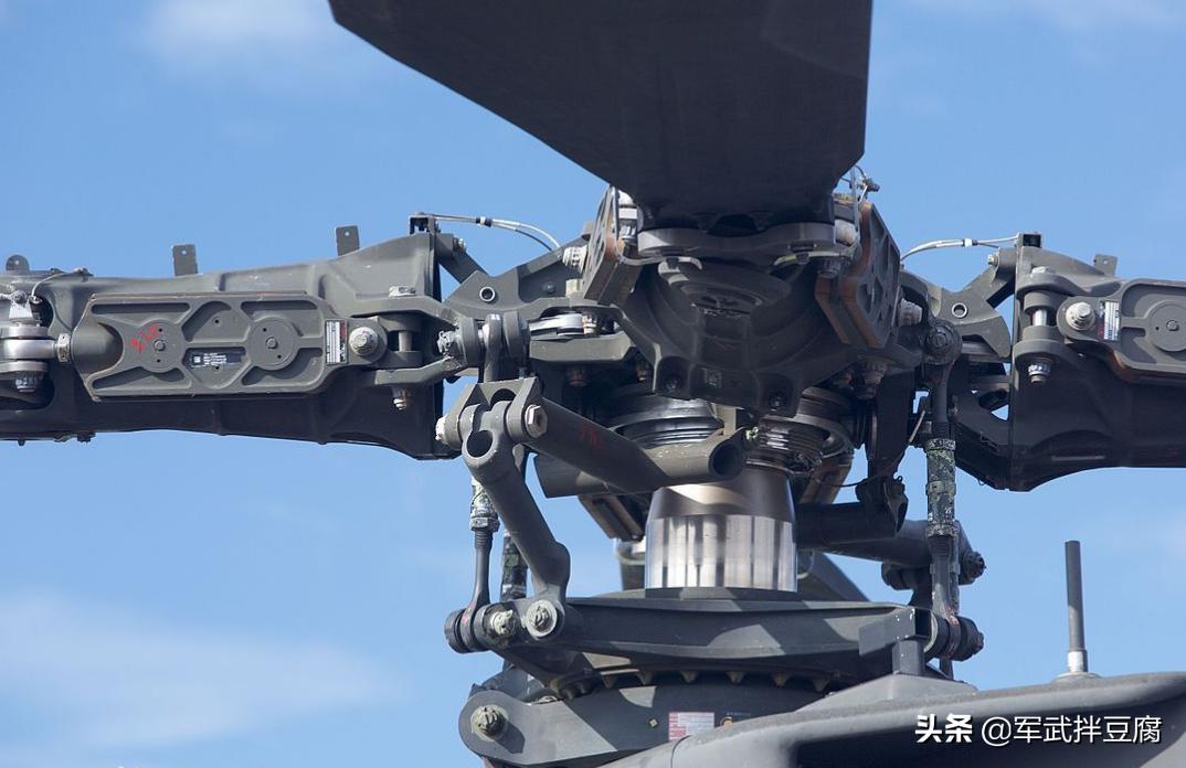 阿帕奇武装直升机的结构解析，阿帕奇武装直升机结构深度解析
