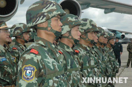 武警雪豹突击队训练真实视频，揭示精英战士的锤炼之路，武警雪豹突击队训练实录，精英战士的锤炼之路
