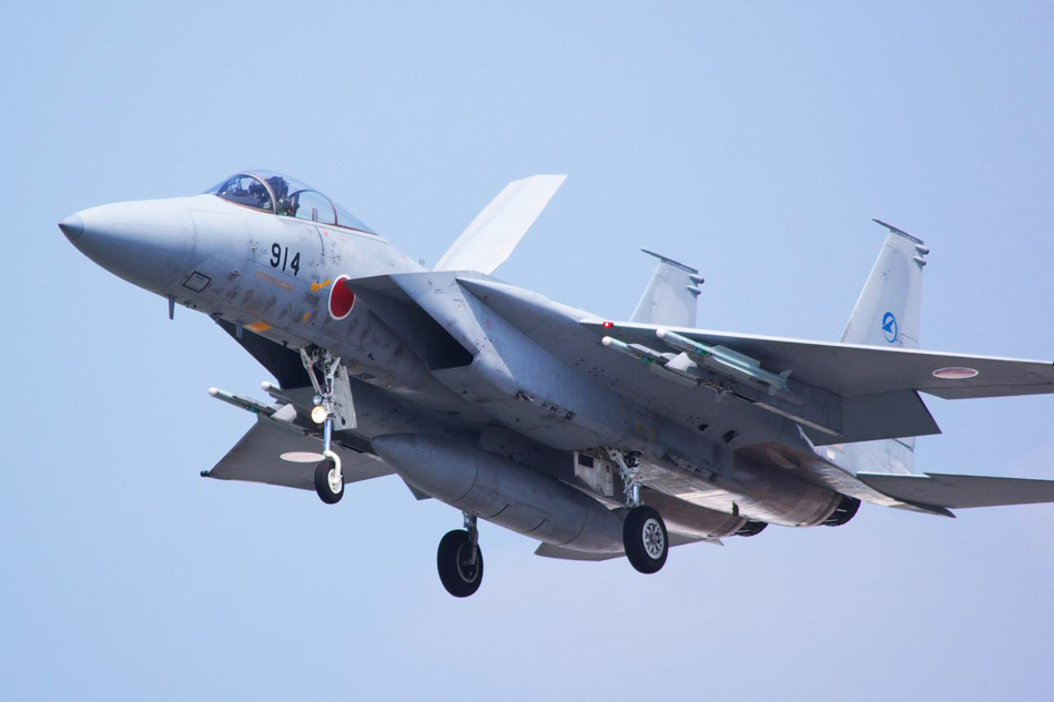 歼-16新一代战斗机，中国空军的崭新力量，歼-16新一代战斗机，中国空军的新锐力量