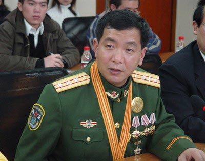 感动中国人物丁晓兵，铁血军人的忠诚与担当，感动中国人物丁晓兵，铁血军人的忠诚与担当风采