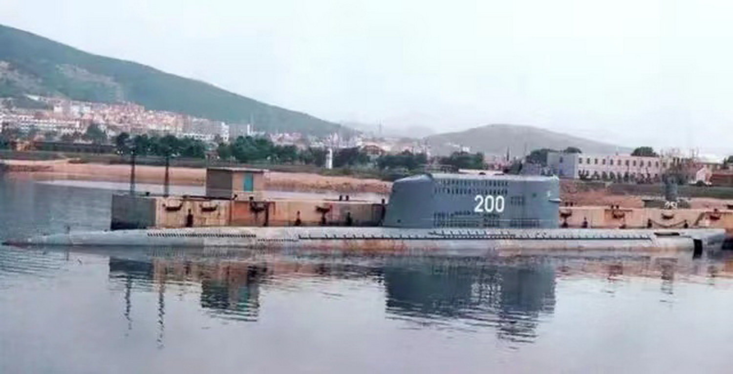 潜艇第一基地成立时间及其历史背景与意义，潜艇第一基地成立时间、历史背景及其意义探究