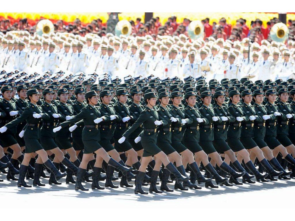 荣耀之花，在女兵方队中绽放的美丽——记那位最漂亮的女兵在2019年的风采，荣耀之花，女兵方队中的璀璨明珠——记某女兵在2019年的风采风采
