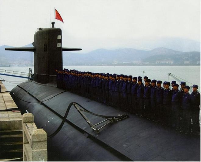 沙子口92330部队核潜艇，深海静默的守护者，深海静默的守护者，沙子口92330部队核潜艇