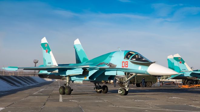 歼-12战斗机,中国是否已淘汰?,歼-12战斗机的淘汰与否,中国的决策与未来展望