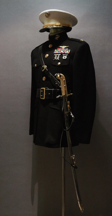 美军军礼服，历史、象征与荣耀的象征，美军军礼服，历史、象征与荣耀的彰显