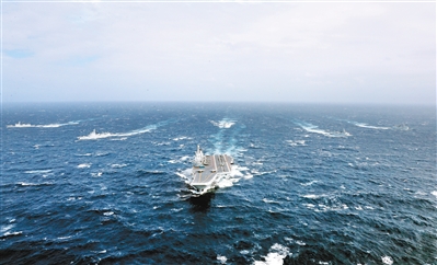 海军成立70周年海上阅兵有感，荣耀与力量的海洋展现，海军70周年海上阅兵，荣耀与力量的海洋展现