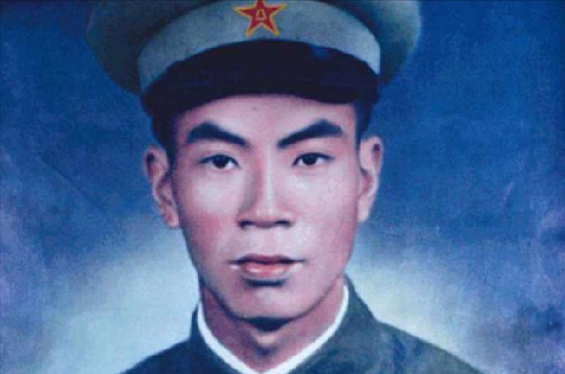 特级战斗英雄杨根思，英勇无畏，永垂不朽，特级战斗英雄杨根思，英勇无畏，精神永垂不朽