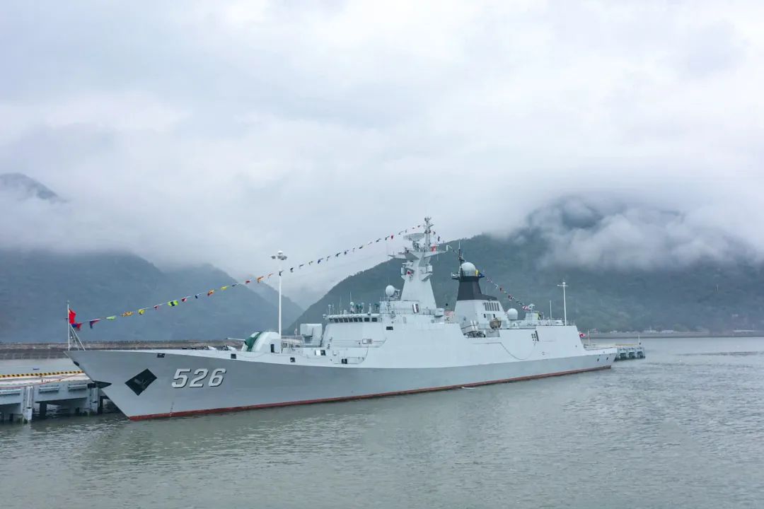 海军温州舰全体，荣耀与担当，海军温州舰，荣耀与担当的全体力量