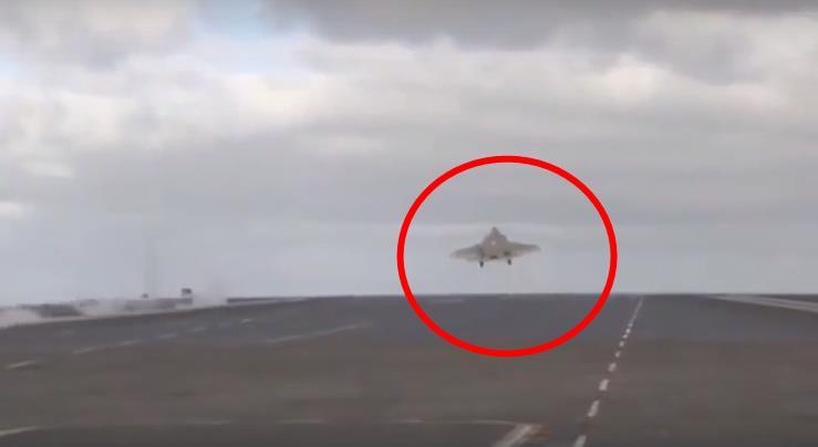 揭秘F-35B的最短起飞距离,尖端科技与军事力量的完美结合,揭秘F-35B最短起飞距离,尖端科技与军事力量的巅峰表现