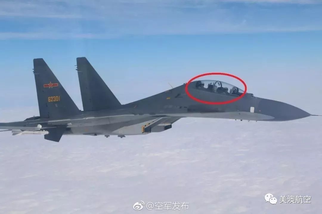 中国空军，16架战机的荣耀与力量，中国空军，16架战机展现荣耀与力量