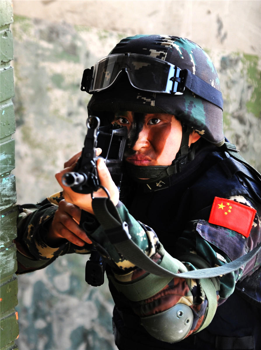 中国有女特种兵的条件与崛起，中国女特种兵的条件与崛起之路