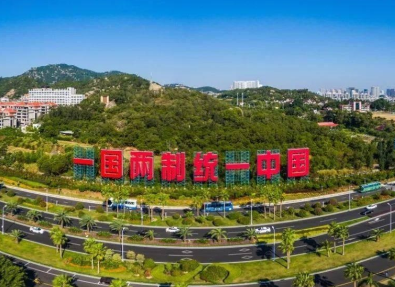 澳门一码一肖一特一中，公开性与彩票文化的探讨，澳门彩票文化中的一码一肖一特一中现象及其公开性探讨