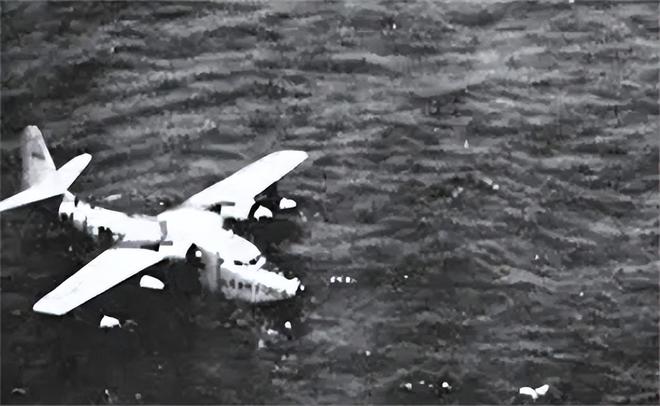 中国空军击落英国客机事件，历史背后的真相与反思，中国空军击落英国客机事件，真相揭秘与反思启示