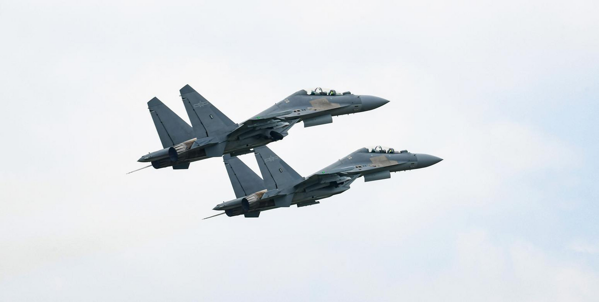 歼-16最新数量及其对中国空军的影响，歼-16最新数量揭秘，对中国空军战力提升的深远影响