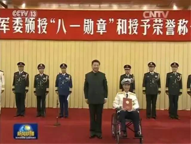 八一勋章颁授仪式，荣耀与责任的象征，八一勋章颁授仪式，荣耀与责任的汇聚