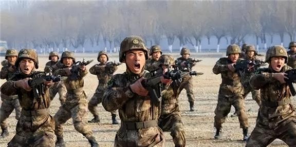 张旭东阅兵视频，展现中国力量的庄严时刻，张旭东阅兵视频，展现中国力量的庄严瞬间