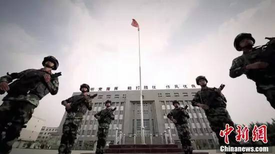 中国解放军超燃宣传片，英勇无畏，震撼人心，中国解放军超燃宣传片，英勇无畏，气势磅礴，震撼人心！