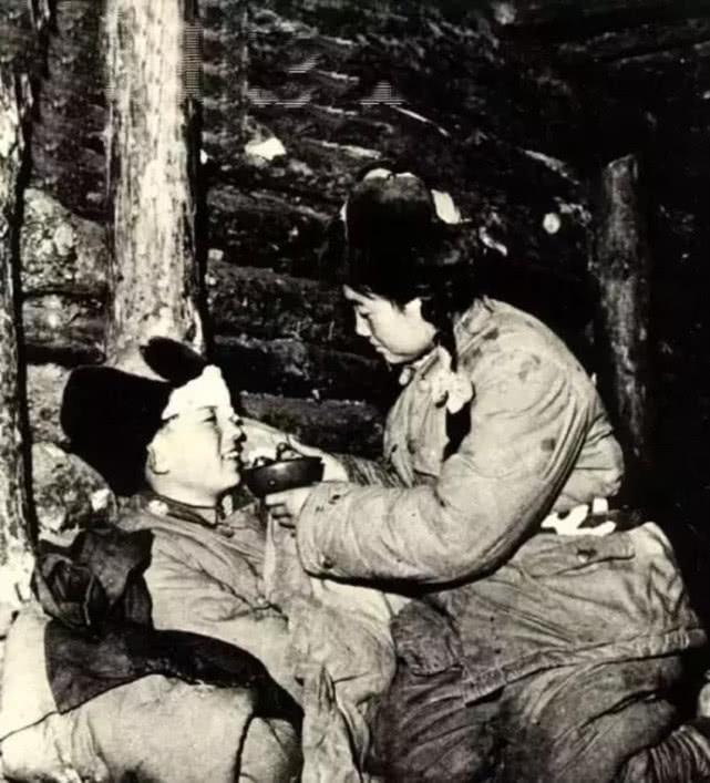 一等功臣家属遭遇欺凌，社会公正与道德底线的反思，一等功臣家属受欺凌事件，社会公正与道德底线的挑战与反思