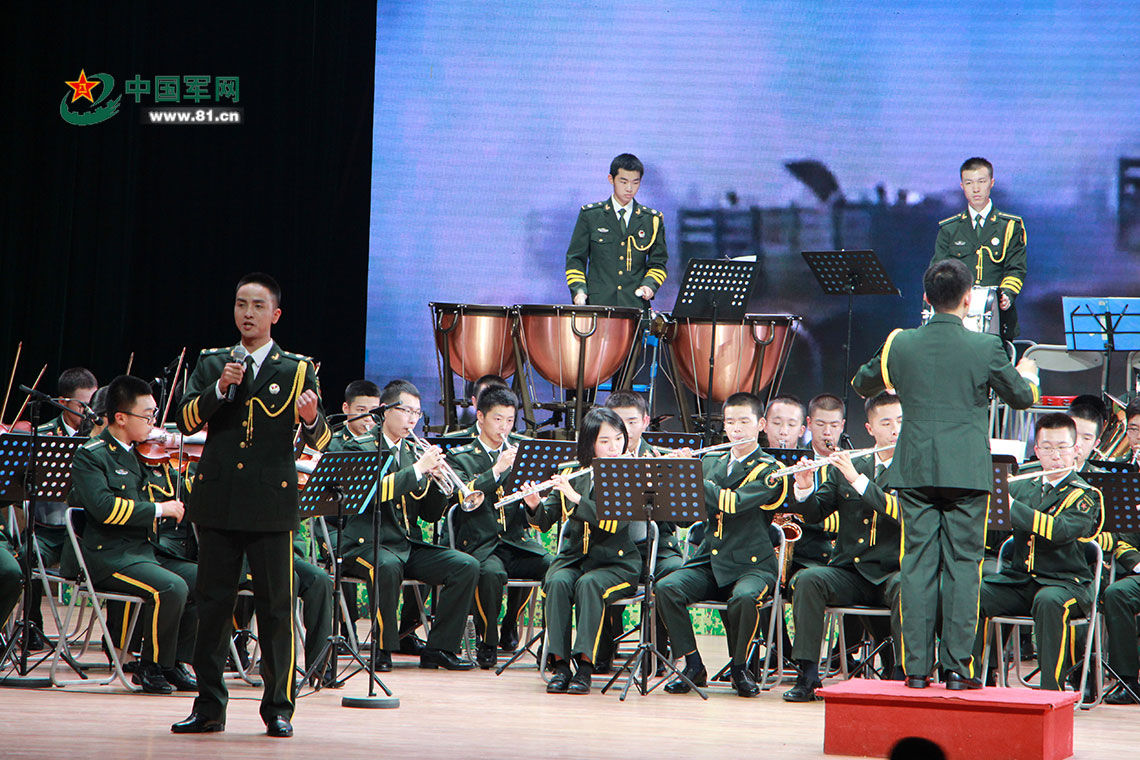当那一天来临军歌——士兵的信念与牺牲之歌，士兵的信念与牺牲之歌，那一天来临军歌赏析