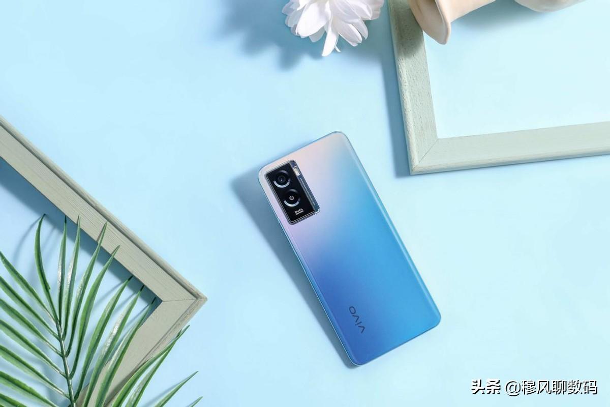天玑700与骁龙600，性能对比及选择建议，天玑700与骁龙600，性能对比与选择指南
