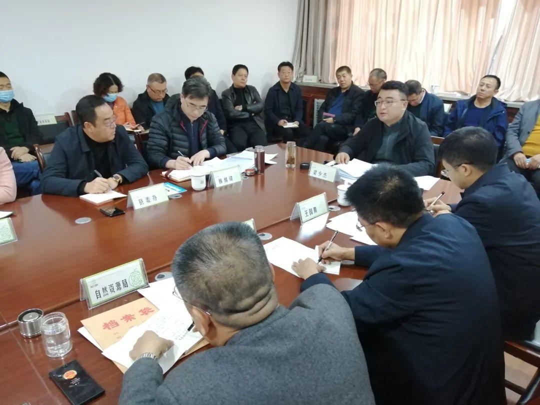 近两日的新闻热点深度解析，新闻热点深度解读，时事洞察与分析