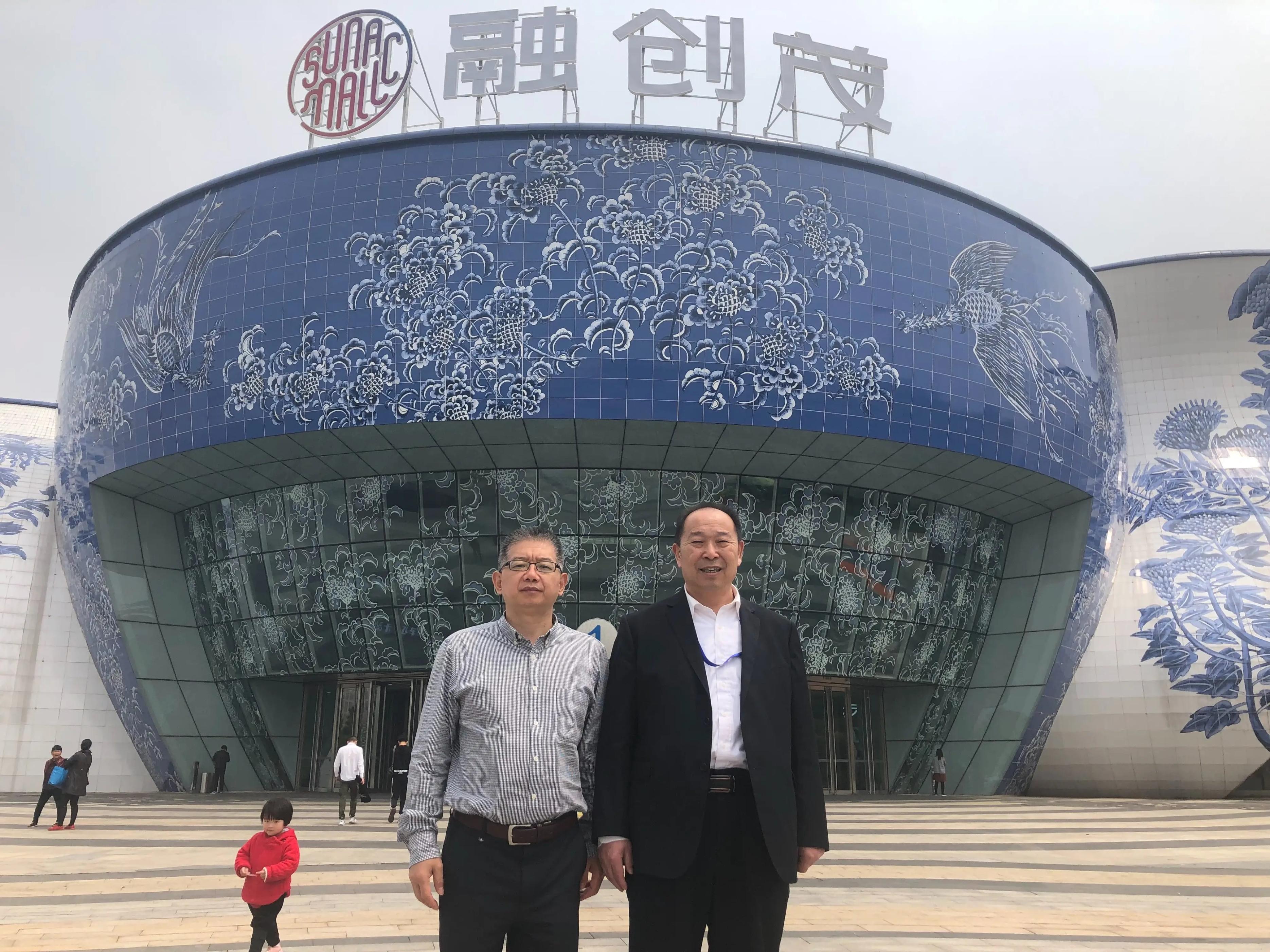 中国今日新闻，张时仲董事长的领导力与企业的蓬勃发展，张时仲董事长领导力推动中国企业蓬勃发展，今日新闻速递