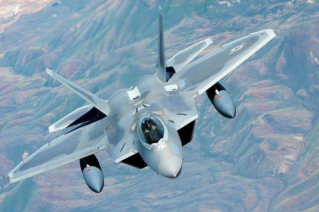F-22战机特点深度解析，F-22战机性能特点深度解析