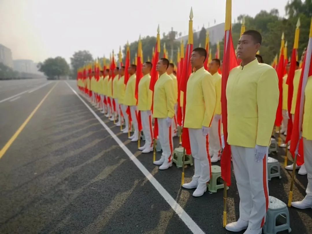 阅兵方阵,人数与第一个方阵的奥秘,阅兵方阵人数揭秘,首方阵的神秘数字之谜