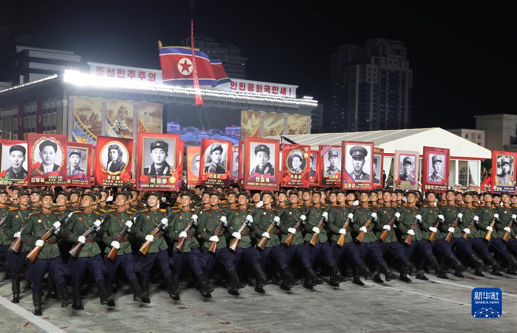朝鲜筹备解放战争70周年阅兵，回顾与展望，朝鲜庆祝解放战争70周年阅兵，回顾历程，展望未来