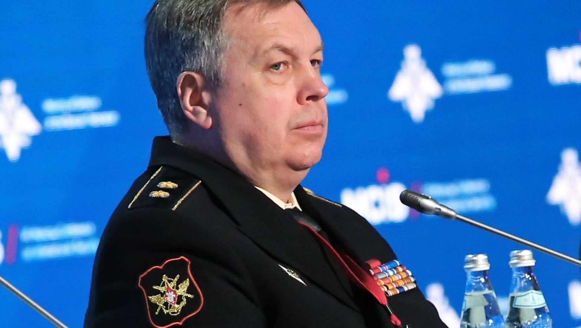 俄情报局长提醒中国,深化合作与加强安全的重要性,俄情报局长强调,深化中俄合作与加强安全至关重要