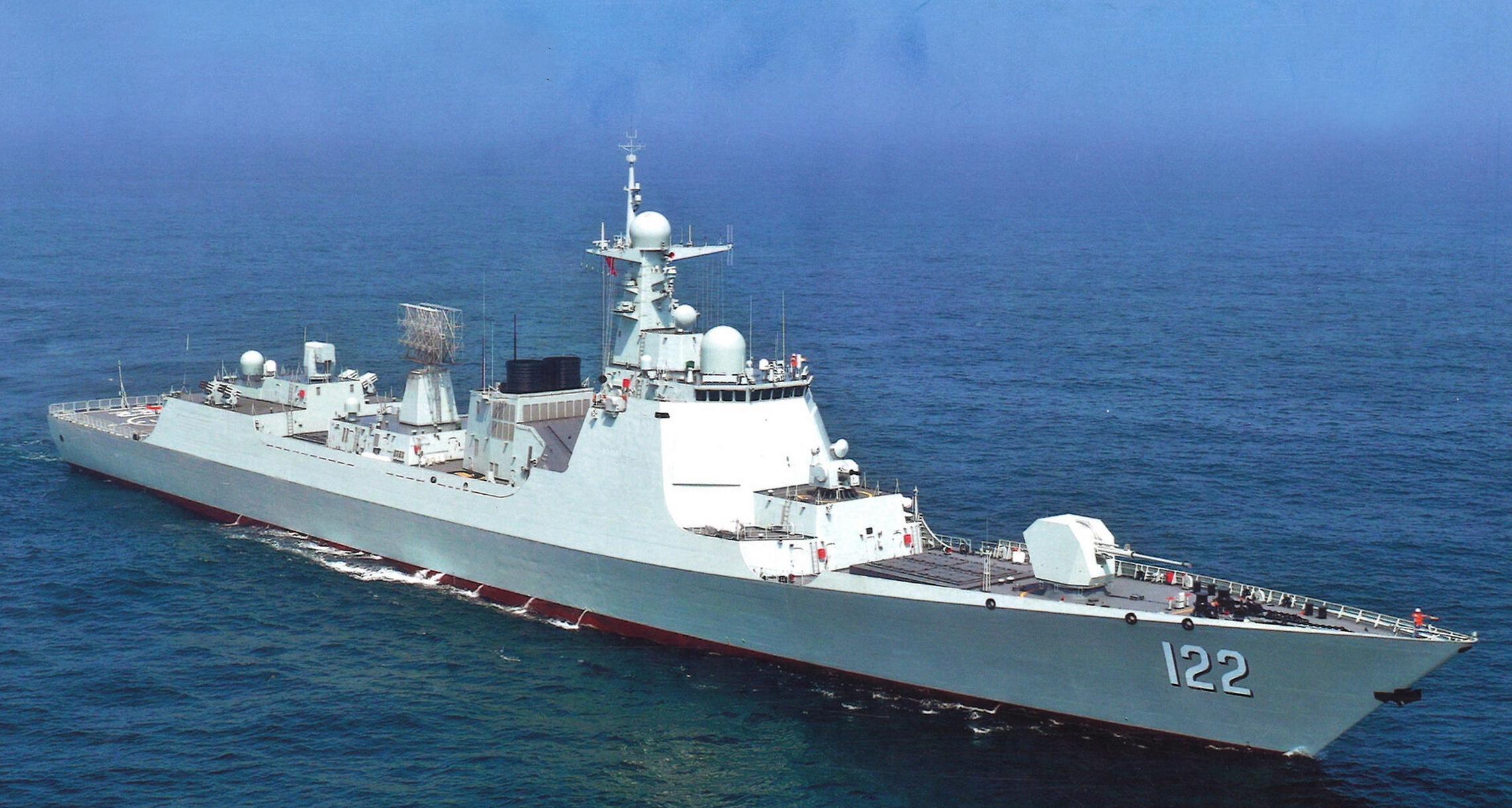 中国海军新型驱逐舰