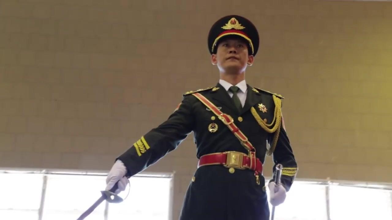现任仪仗队执行队长，荣耀与责任，现任仪仗队执行队长，荣耀与责任的担当之路
