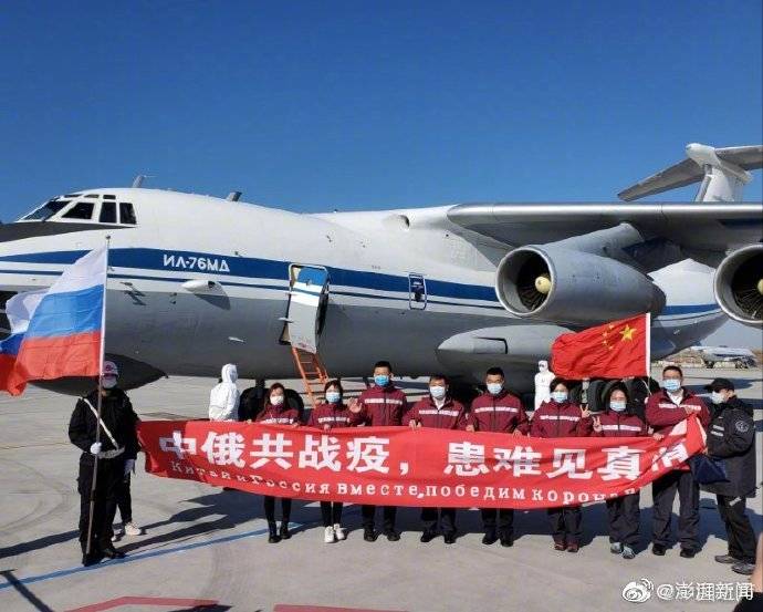 中国应该援助俄罗斯,深化合作,共克时艰,中俄深化合作,共援共克时艰