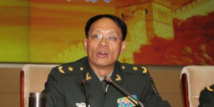 陆军副参谋长的角色与职责，陆军副参谋长的角色与职责解析