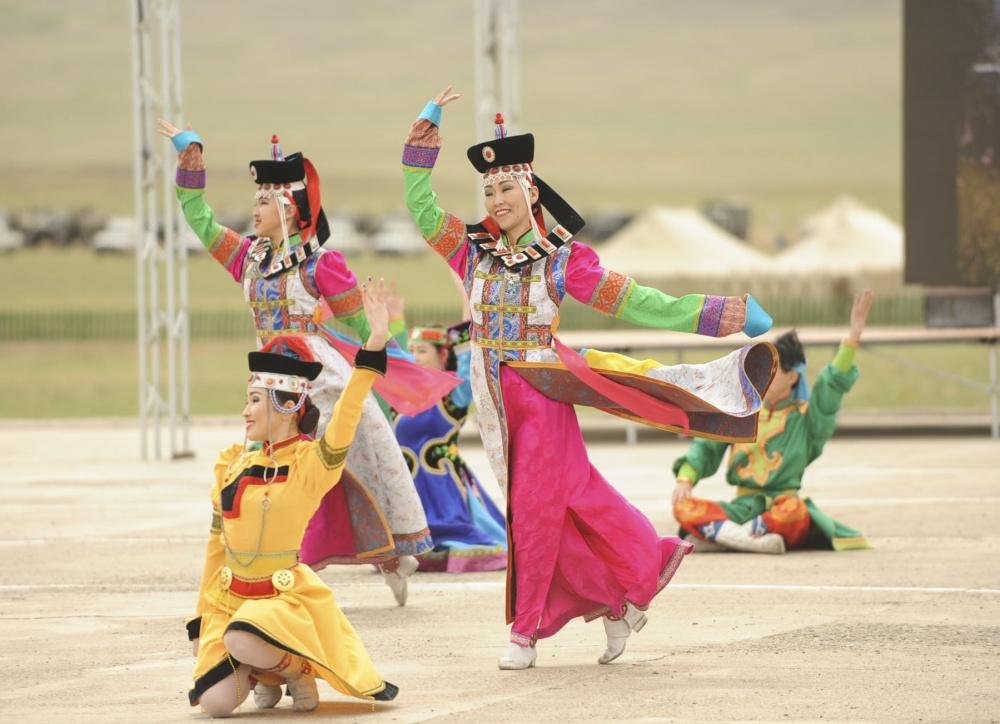 三军女兵方队阅兵式，展现新时代巾帼英雄风采，三军女兵方队阅兵式，展现新时代巾帼英雄风采