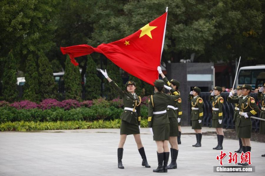 国旗护卫队，军衔背后的荣耀与责任，国旗护卫队，军衔背后的荣耀与责任之旅