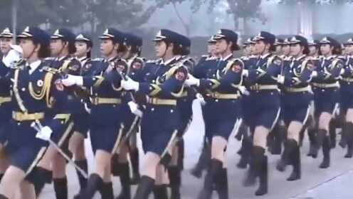 部队仪仗队女兵训练视频，展现坚韧与荣耀，部队仪仗队女兵训练，坚韧与荣耀的展现